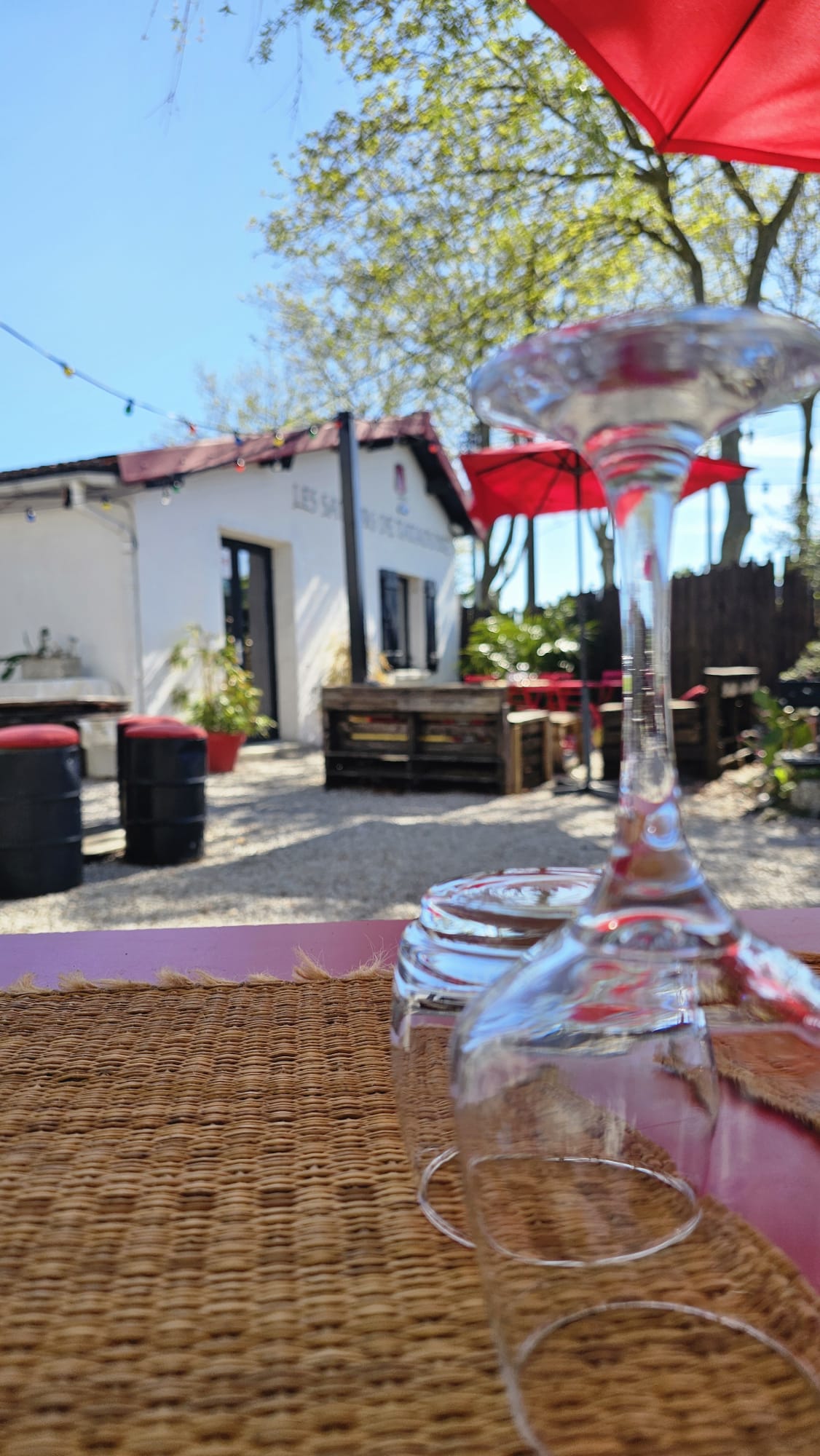 Terrasse et extérieur du restaurant Les Saveurs de Tataouine à Revel